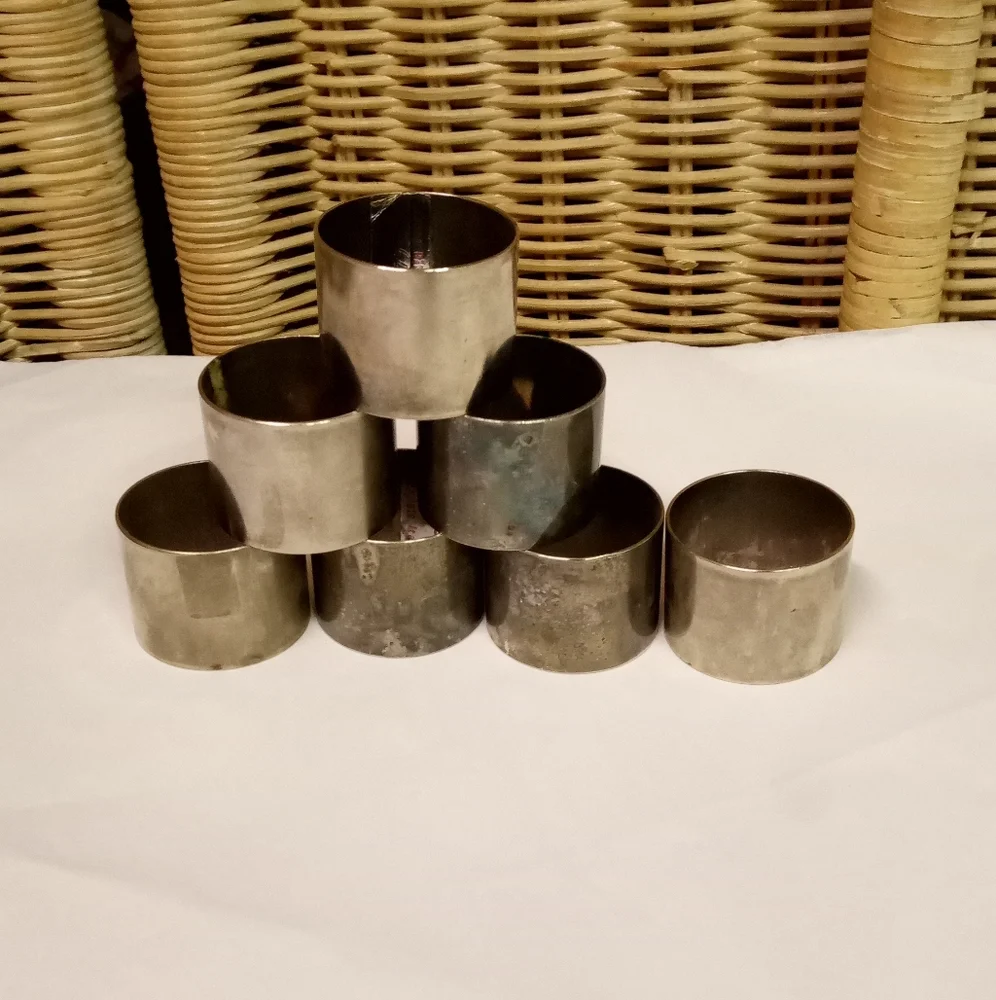 Vtge EALES 1779 napkin Rings Holders Silver Plated 7 additional or Replacement